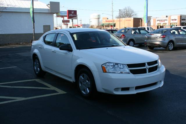 2010 Dodge Avenger SE