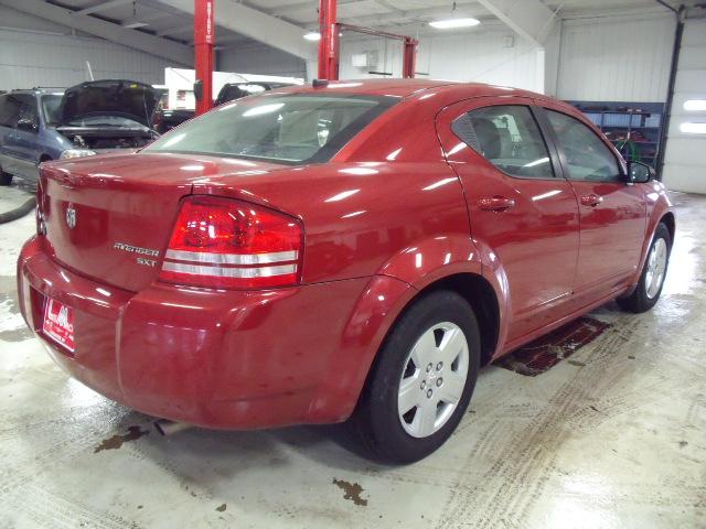 2010 Dodge Avenger S