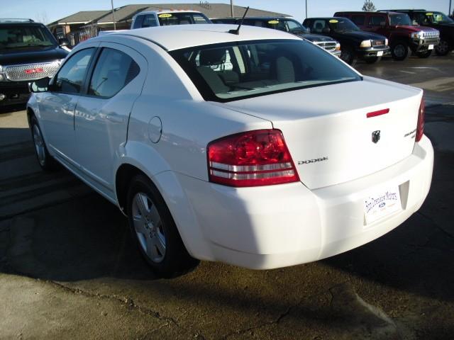 2010 Dodge Avenger S