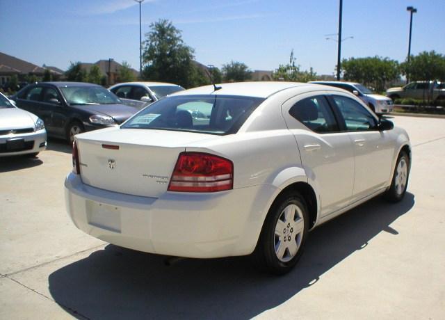 2010 Dodge Avenger S