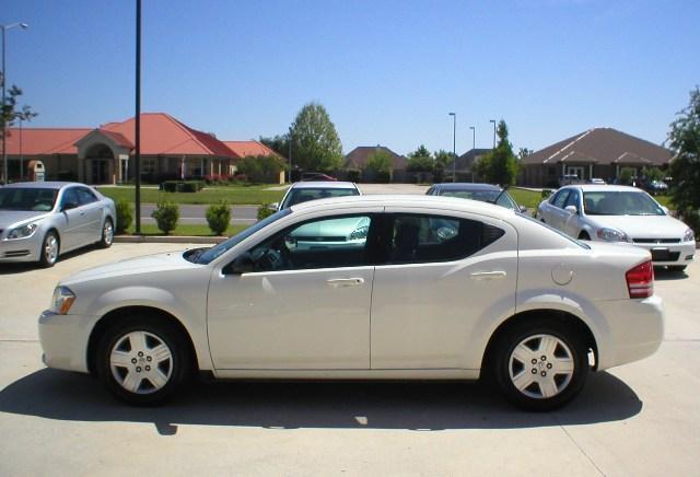 2010 Dodge Avenger S