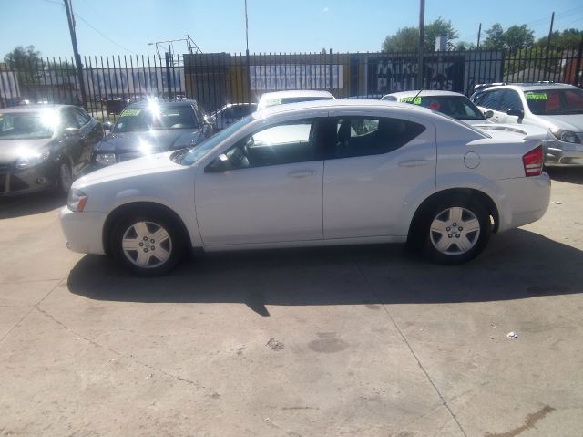 2010 Dodge Avenger S