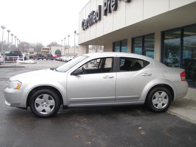 2010 Dodge Avenger S