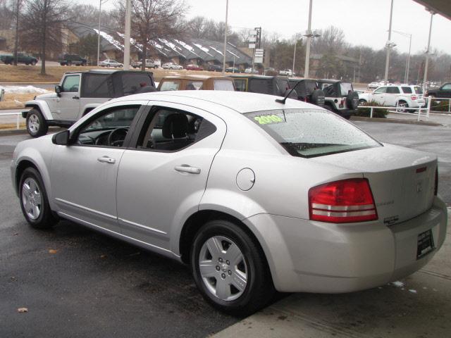 2010 Dodge Avenger S