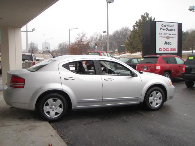 2010 Dodge Avenger S