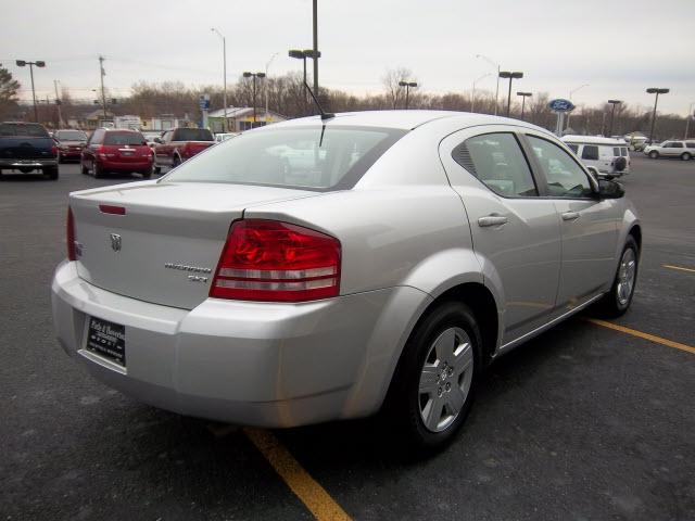 2010 Dodge Avenger Unknown