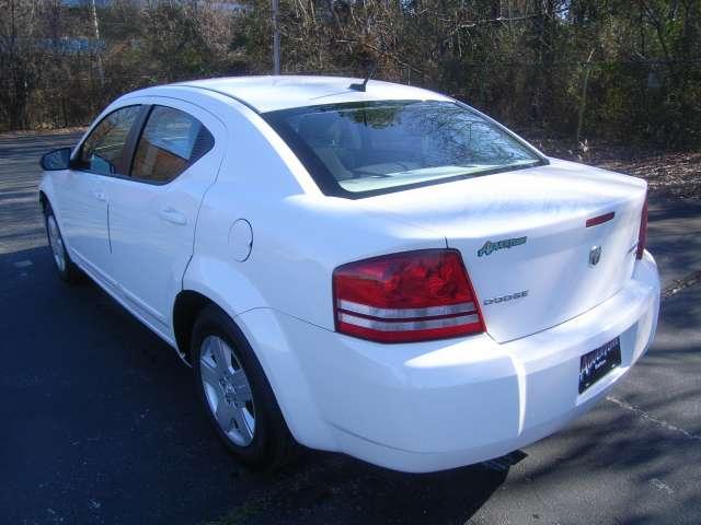 2010 Dodge Avenger S