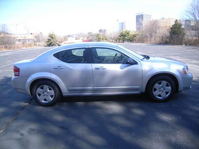 2010 Dodge Avenger S