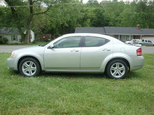 2010 Dodge Avenger Deluxe Convertible