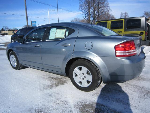 2010 Dodge Avenger S