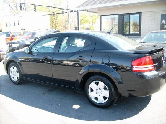 2010 Dodge Avenger S