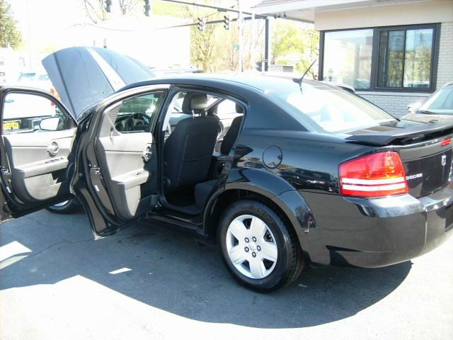 2010 Dodge Avenger S