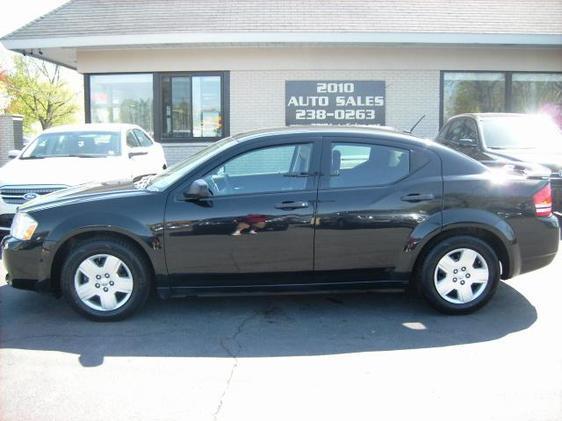 2010 Dodge Avenger S