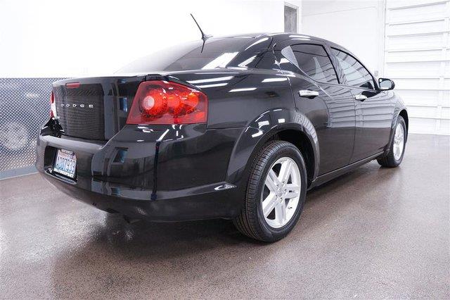 2011 Dodge Avenger W/appearance Pkg