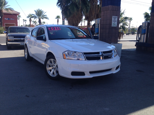 2011 Dodge Avenger W/appearance Pkg