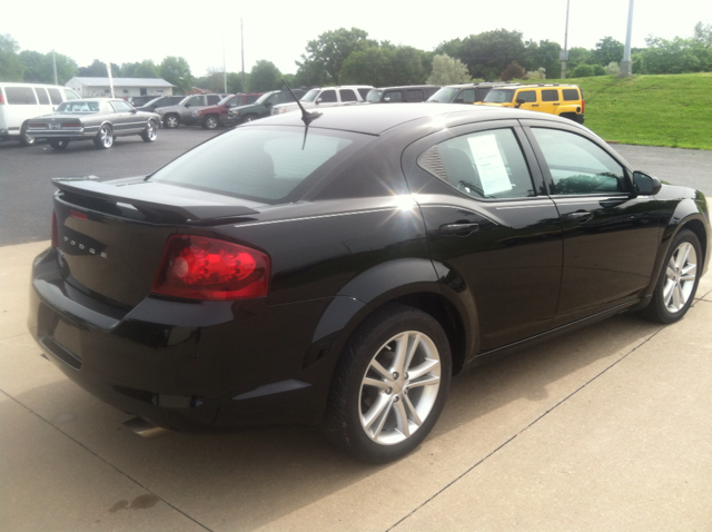 2011 Dodge Avenger W/appearance Pkg