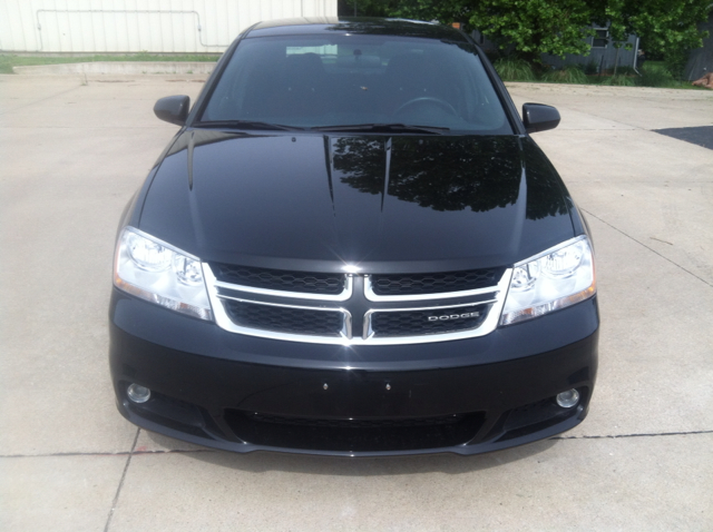 2011 Dodge Avenger W/appearance Pkg