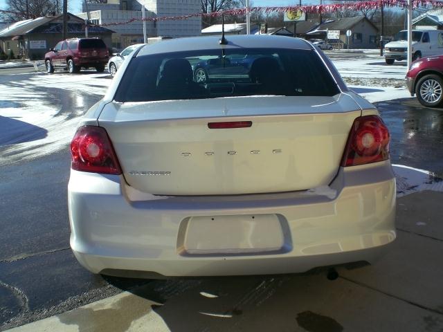 2011 Dodge Avenger W/appearance Pkg