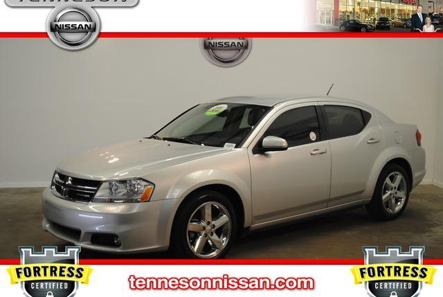 2011 Dodge Avenger D/L