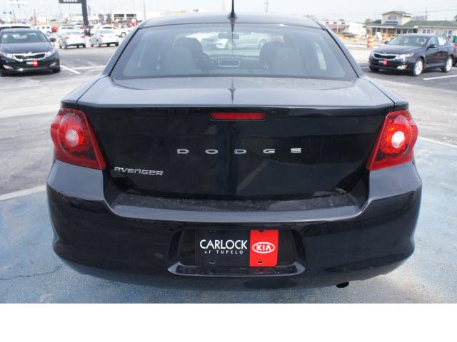 2011 Dodge Avenger W/appearance Pkg