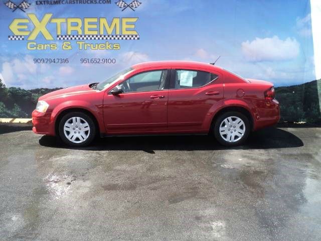 2012 Dodge Avenger Base