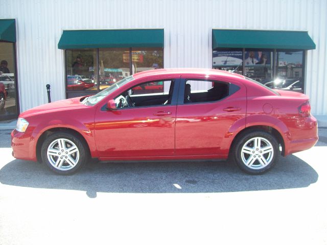 2012 Dodge Avenger S