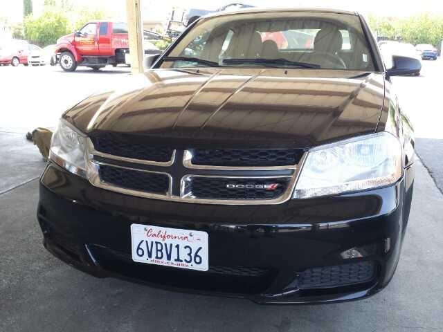 2012 Dodge Avenger SE