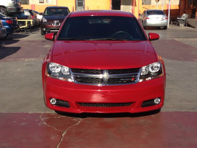 2012 Dodge Avenger eL Minivan 4D