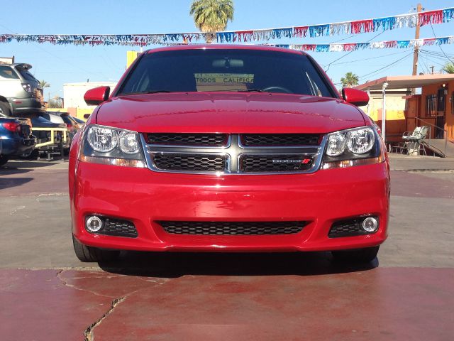 2012 Dodge Avenger eL Minivan 4D