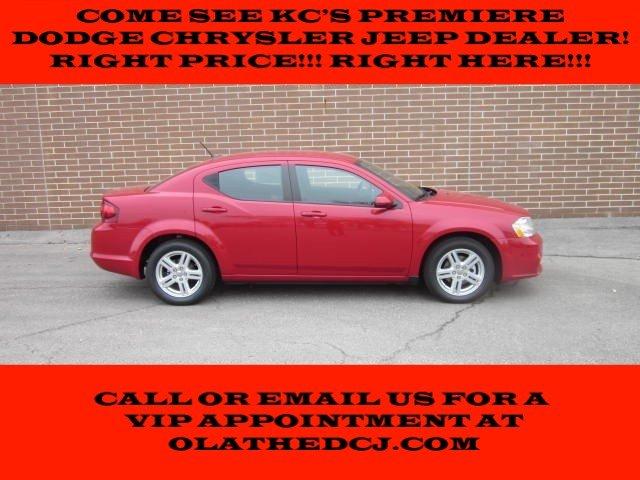 2012 Dodge Avenger S