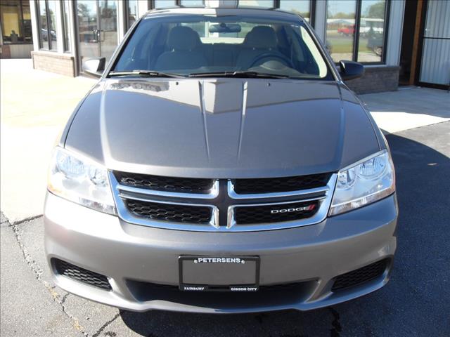 2012 Dodge Avenger SE