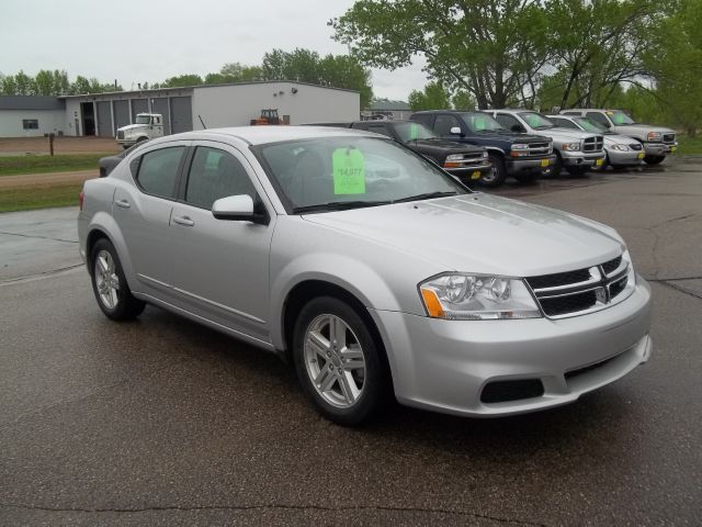 2012 Dodge Avenger S