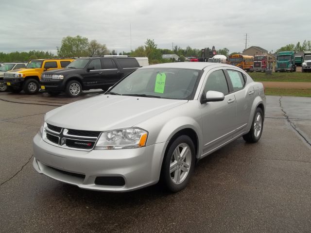 2012 Dodge Avenger S