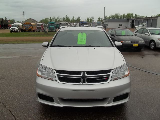 2012 Dodge Avenger S