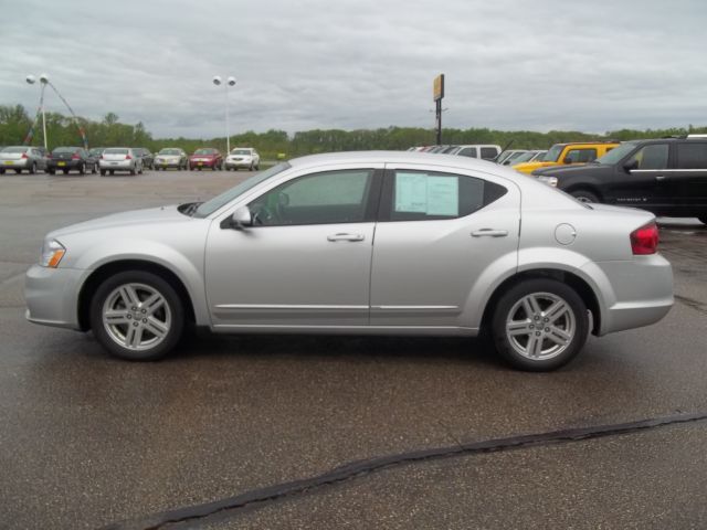 2012 Dodge Avenger S