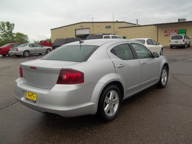 2012 Dodge Avenger S