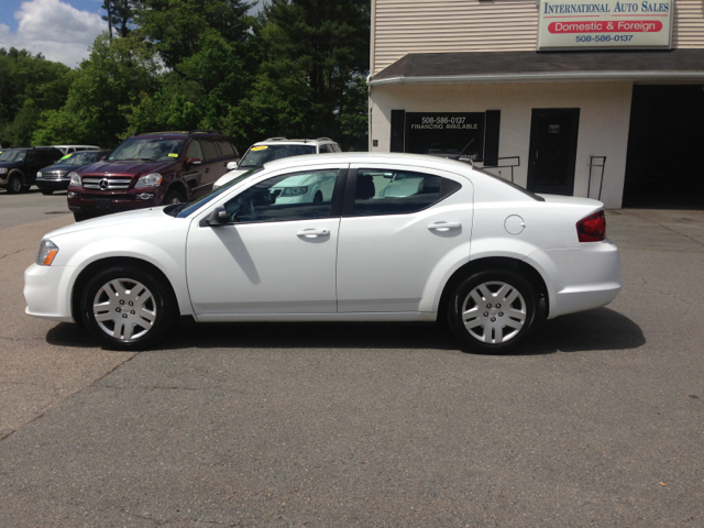 2012 Dodge Avenger SE