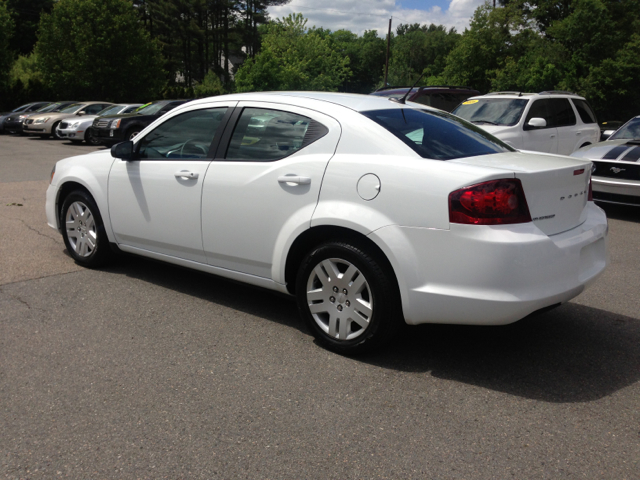 2012 Dodge Avenger SE