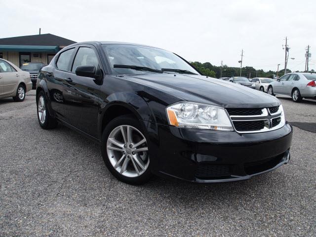 2012 Dodge Avenger S