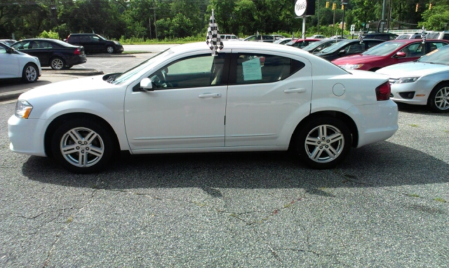 2012 Dodge Avenger S