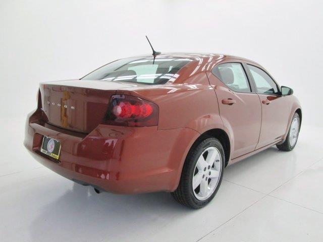 2012 Dodge Avenger SE