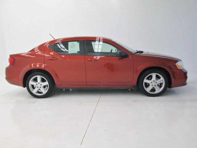 2012 Dodge Avenger SE