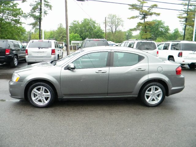 2012 Dodge Avenger S