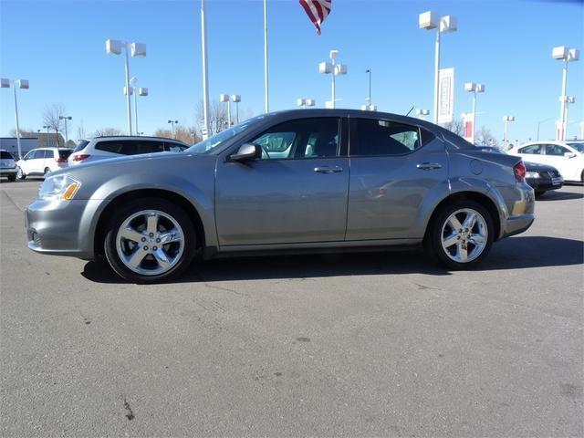 2012 Dodge Avenger V6 Deluxe