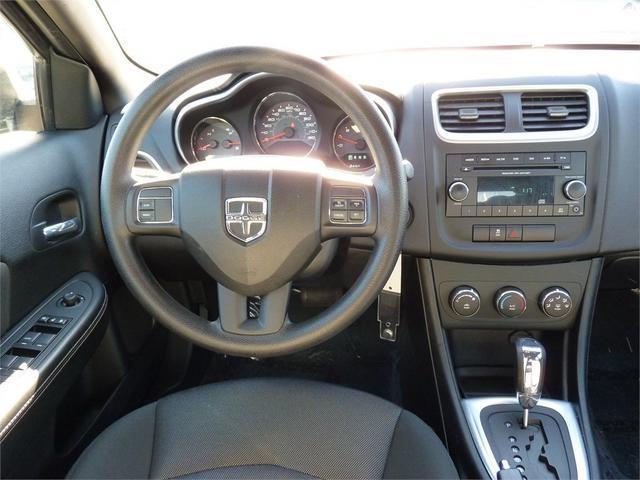 2012 Dodge Avenger V6 Deluxe