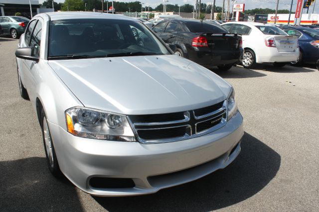 2012 Dodge Avenger Base