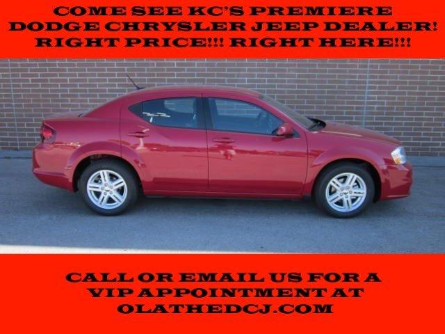 2012 Dodge Avenger S