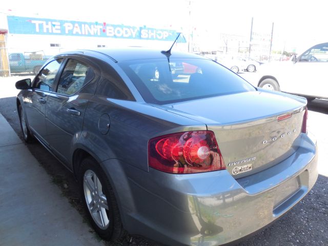 2012 Dodge Avenger S