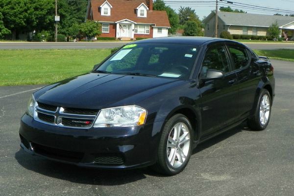 2012 Dodge Avenger SE