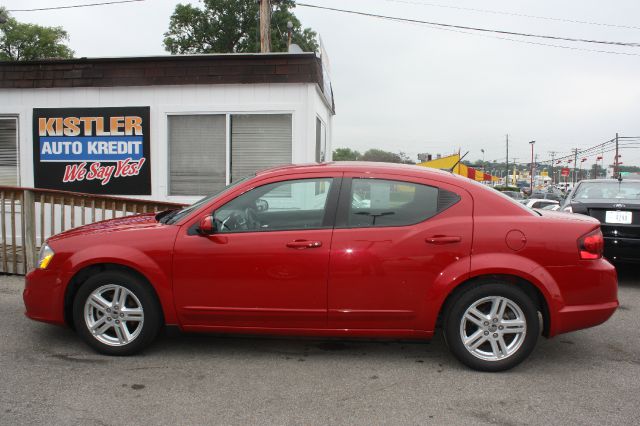 2012 Dodge Avenger S